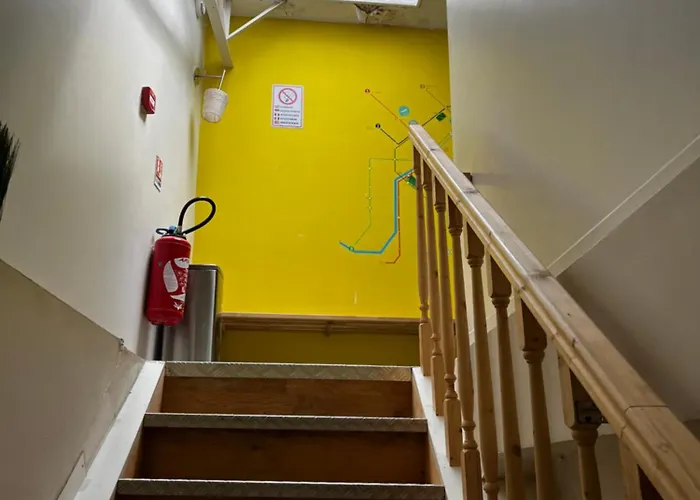 Hostel Chez Mia Paris
